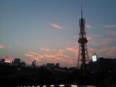 夕陽とテレビ塔